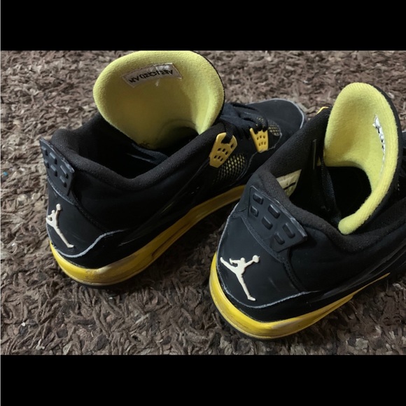Air Jordan 4 yellow thunder - Picture 8 of 9